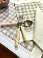 /album/fotogaleria-manteles-estampados/foto-31-10-23-10-28-17-jpg/